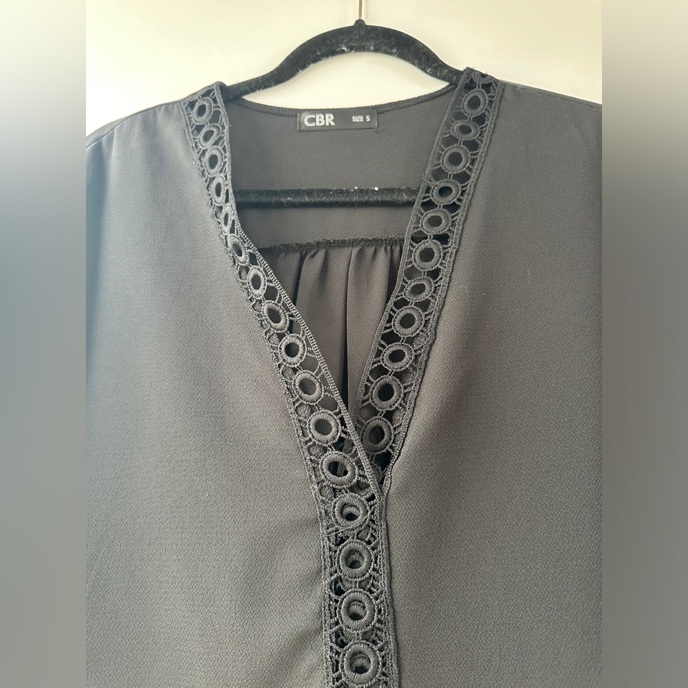 Black Lace Trim Blouse Womens Boho Chic Flowy Top Date Night Casual | Size S - Picture 11 of 13